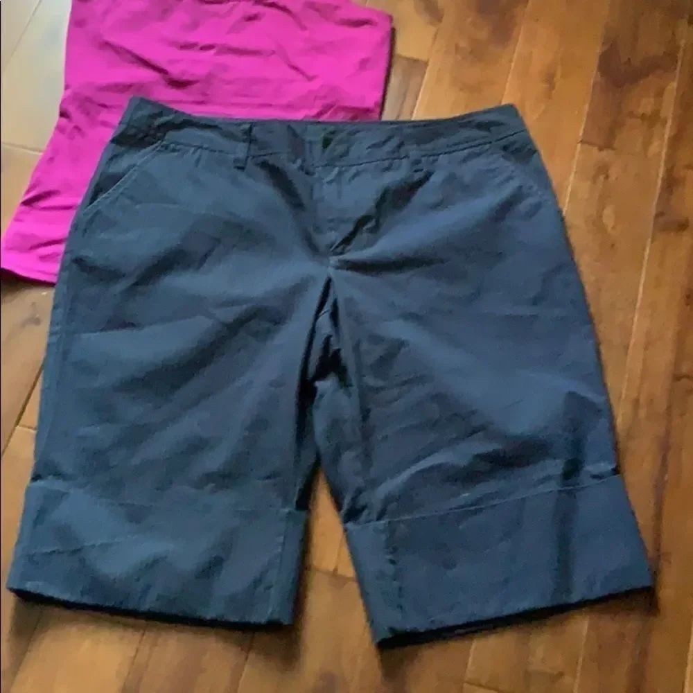 Gap long shorts navy and blue stripe